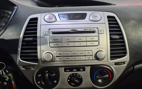 Hyundai i20 IB рестайлинг, 2010 год, 549 000 рублей, 17 фотография