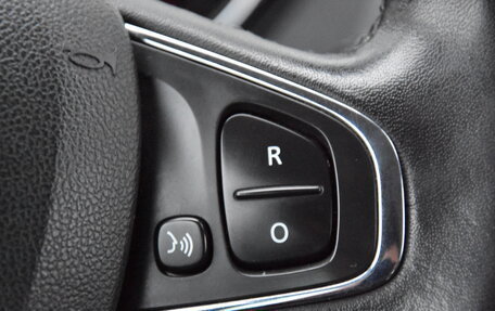 Renault Kaptur I рестайлинг, 2017 год, 1 320 000 рублей, 29 фотография