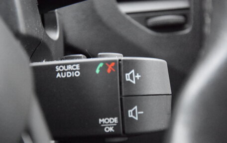 Renault Kaptur I рестайлинг, 2017 год, 1 320 000 рублей, 30 фотография