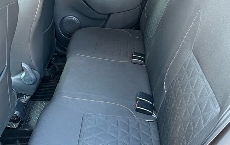 Renault Sandero II рестайлинг, 2015 год, 890 000 рублей, 8 фотография