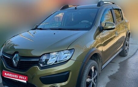 Renault Sandero II рестайлинг, 2015 год, 890 000 рублей, 4 фотография