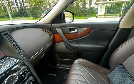 Infiniti QX70, 2015 год, 2 950 000 рублей, 5 фотография