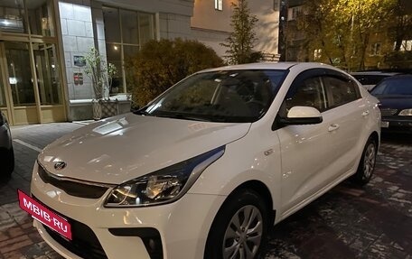 KIA Rio IV, 2019 год, 1 600 000 рублей, 2 фотография
