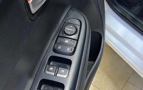 KIA Rio IV, 2019 год, 1 600 000 рублей, 13 фотография