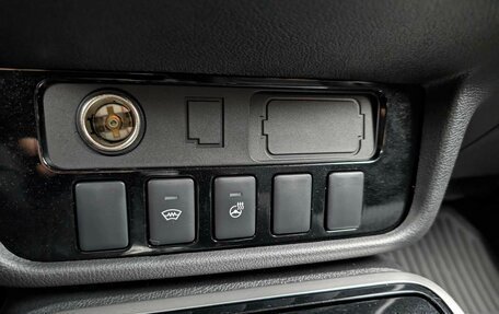 Mitsubishi Outlander III рестайлинг 3, 2017 год, 1 775 000 рублей, 18 фотография