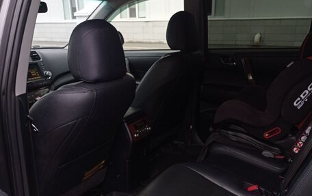 Toyota Highlander III, 2012 год, 2 230 000 рублей, 14 фотография