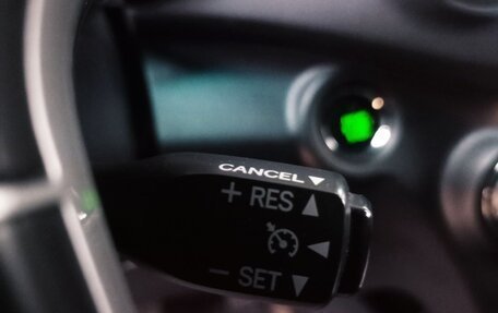 Toyota Highlander III, 2012 год, 2 230 000 рублей, 23 фотография