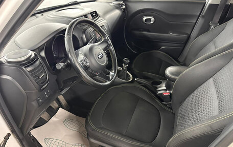 KIA Soul II рестайлинг, 2015 год, 1 099 000 рублей, 10 фотография