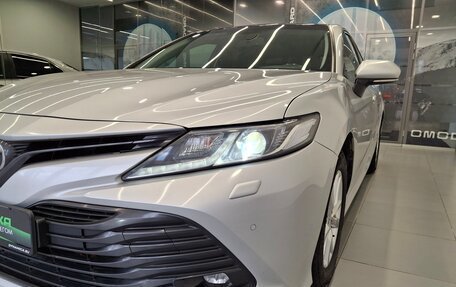 Toyota Camry, 2019 год, 2 600 000 рублей, 23 фотография