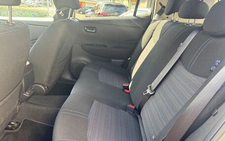 Nissan Leaf II, 2022 год, 1 333 333 рублей, 9 фотография