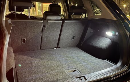 Volkswagen Tiguan II, 2019 год, 3 640 000 рублей, 16 фотография