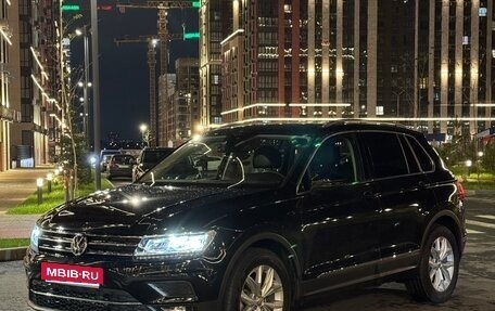 Volkswagen Tiguan II, 2019 год, 3 640 000 рублей, 5 фотография