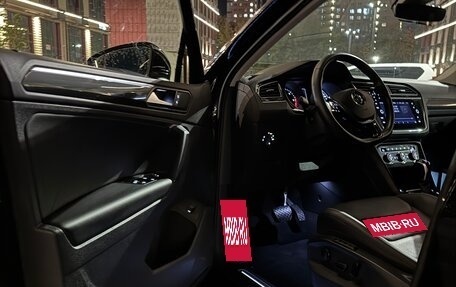 Volkswagen Tiguan II, 2019 год, 3 640 000 рублей, 12 фотография