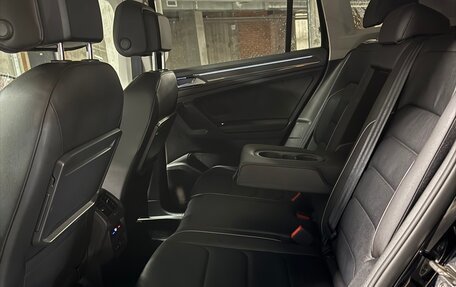 Volkswagen Tiguan II, 2019 год, 3 640 000 рублей, 31 фотография