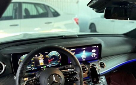 Mercedes-Benz E-Класс, 2022 год, 5 550 000 рублей, 7 фотография