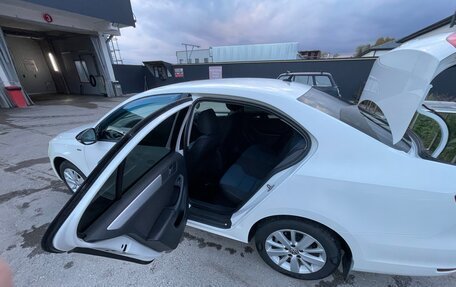 Volkswagen Jetta VI, 2013 год, 970 000 рублей, 7 фотография