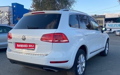 Volkswagen Touareg III, 2012 год, 2 000 000 рублей, 3 фотография