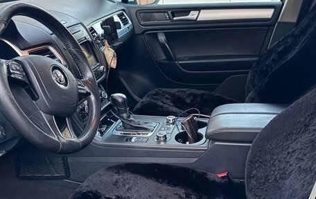 Volkswagen Touareg III, 2012 год, 2 000 000 рублей, 8 фотография