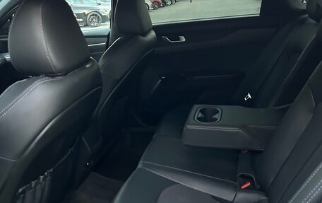 KIA K5, 2023 год, 3 000 000 рублей, 20 фотография
