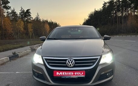 Volkswagen Passat CC I рестайлинг, 2011 год, 915 000 рублей, 1 фотография