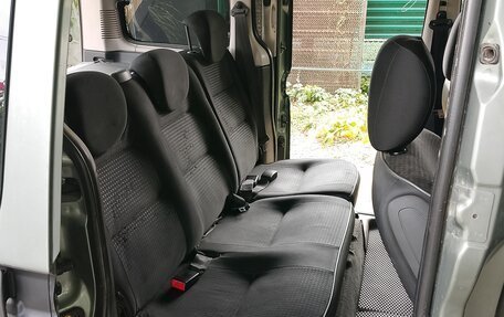 Peugeot Partner II рестайлинг 2, 2003 год, 330 000 рублей, 11 фотография