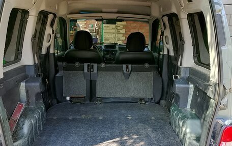 Peugeot Partner II рестайлинг 2, 2003 год, 330 000 рублей, 5 фотография