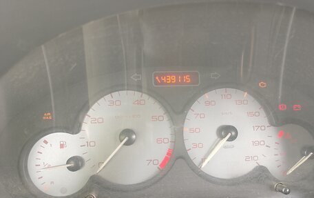 Peugeot Partner II рестайлинг 2, 2003 год, 330 000 рублей, 13 фотография