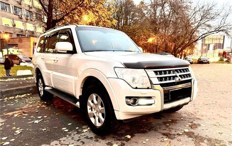 Mitsubishi Pajero IV, 2015 год, 2 450 000 рублей, 1 фотография