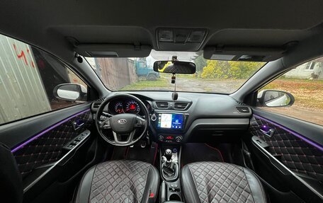 KIA Rio III рестайлинг, 2011 год, 720 000 рублей, 8 фотография