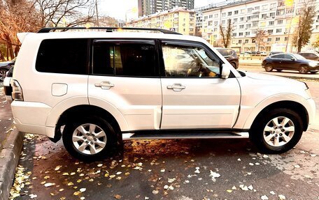 Mitsubishi Pajero IV, 2015 год, 2 450 000 рублей, 5 фотография