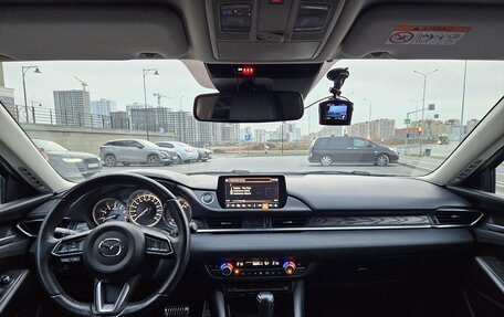 Mazda 6, 2021 год, 2 700 000 рублей, 13 фотография
