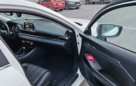 Mazda 6, 2021 год, 2 700 000 рублей, 21 фотография