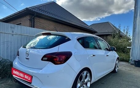 Opel Astra J, 2013 год, 840 000 рублей, 6 фотография