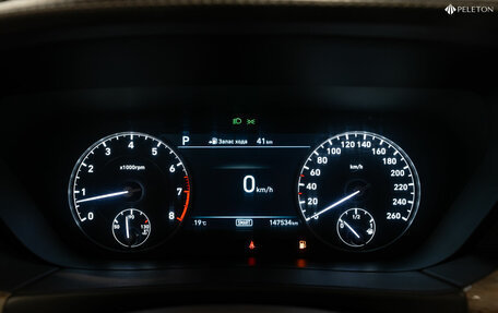 Genesis G90 I рестайлинг, 2016 год, 2 450 000 рублей, 11 фотография