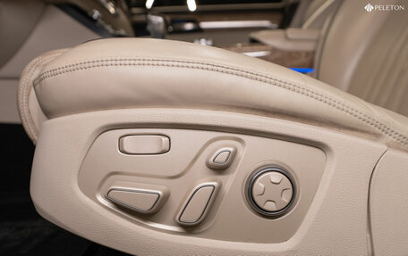 Genesis G90 I рестайлинг, 2016 год, 2 450 000 рублей, 17 фотография