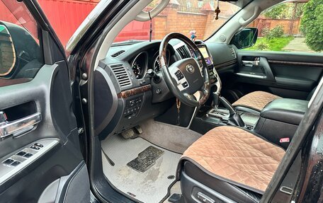 Toyota Land Cruiser 200, 2015 год, 4 800 000 рублей, 13 фотография