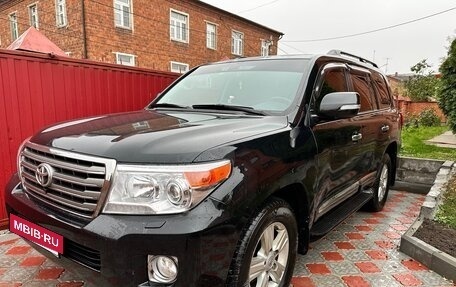 Toyota Land Cruiser 200, 2015 год, 4 800 000 рублей, 9 фотография