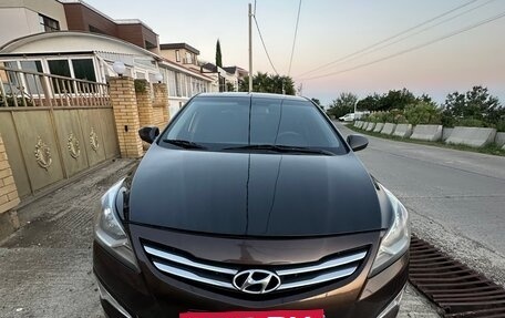 Hyundai Solaris II рестайлинг, 2016 год, 499 000 рублей, 2 фотография