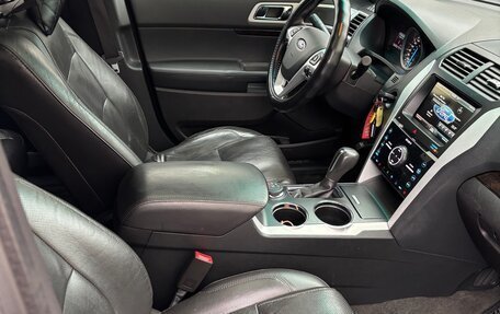 Ford Explorer VI, 2014 год, 1 800 000 рублей, 19 фотография