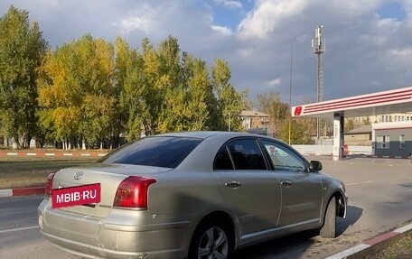 Toyota Avensis III рестайлинг, 2004 год, 390 000 рублей, 5 фотография