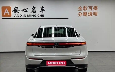 Toyota Crown, 2024 год, 4 888 155 рублей, 4 фотография