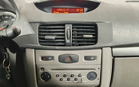 Renault Symbol, 2011 год, 440 000 рублей, 11 фотография