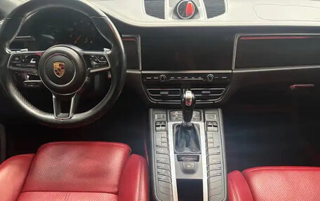 Porsche Macan I рестайлинг, 2020 год, 4 000 155 рублей, 8 фотография