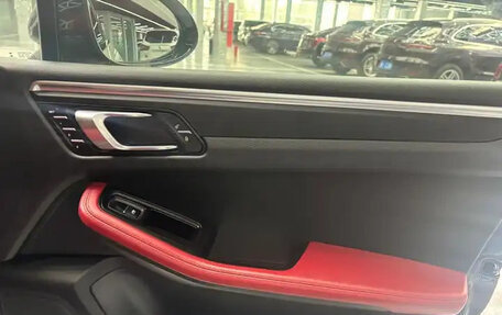 Porsche Macan I рестайлинг, 2020 год, 4 000 155 рублей, 21 фотография