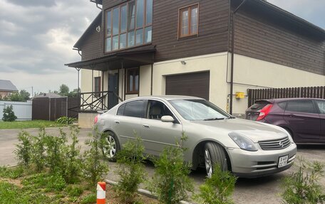 Nissan Skyline, 2001 год, 400 000 рублей, 5 фотография