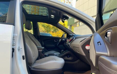 Hyundai ix35 I рестайлинг, 2014 год, 1 640 000 рублей, 2 фотография