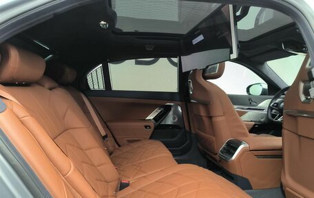 BMW 7 серия, 2025 год, 28 990 000 рублей, 9 фотография