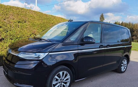 Volkswagen Multivan, 2022 год, 5 411 000 рублей, 1 фотография