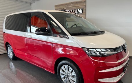 Volkswagen Multivan, 2022 год, 5 500 000 рублей, 1 фотография