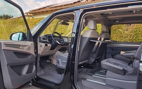 Volkswagen Multivan, 2022 год, 5 411 000 рублей, 6 фотография